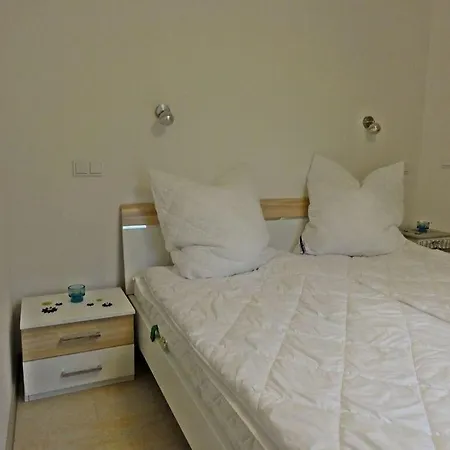 Sea View - Tower A 4 04 * Baabe