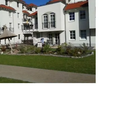Sea View - Tower A 4 04 Holiday home