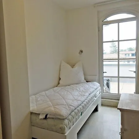 Sea View - Tower A 4 04 Baabe